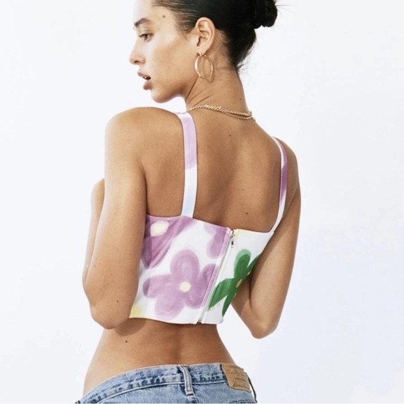 With Jean Cindy floral corset top - Picture 2 of 5